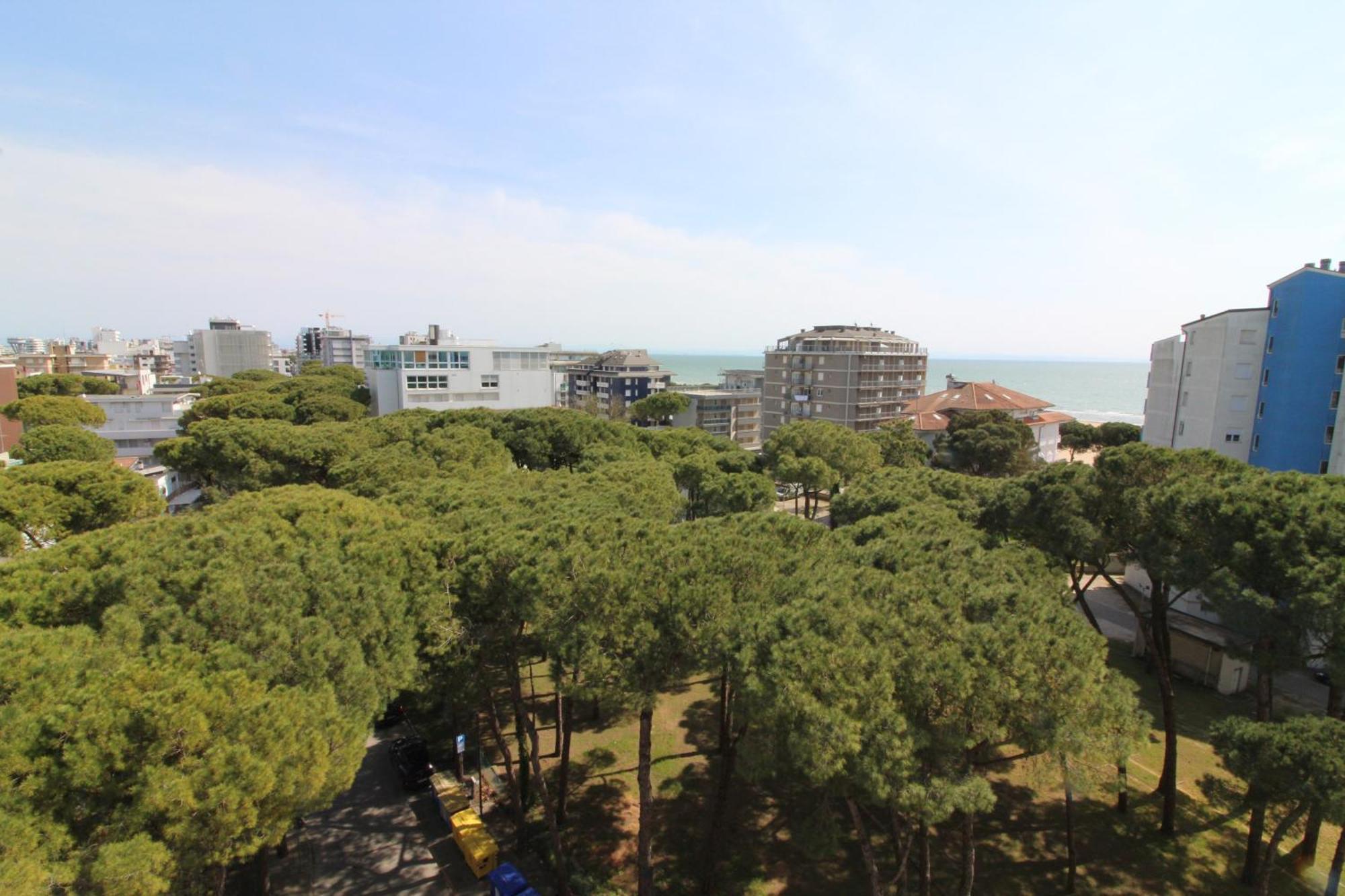 Appartamenti Luna Lignano Sabbiadoro Buitenkant foto